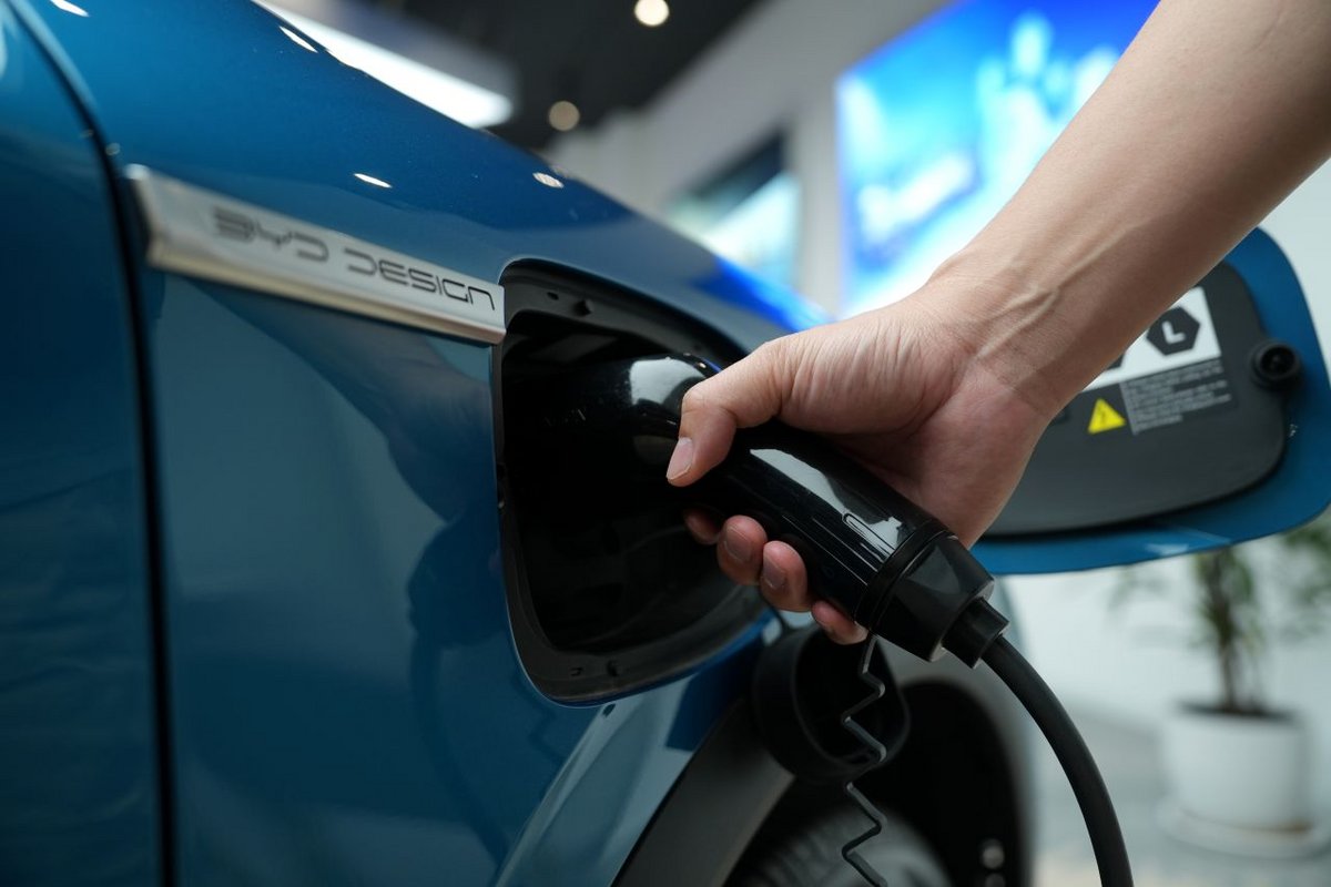 En Europe, pour recharger son véhicule électrique en 5 minutes, il faudra patienter "plusieurs années" selon Stella Li - © TY Lim / Shutterstock