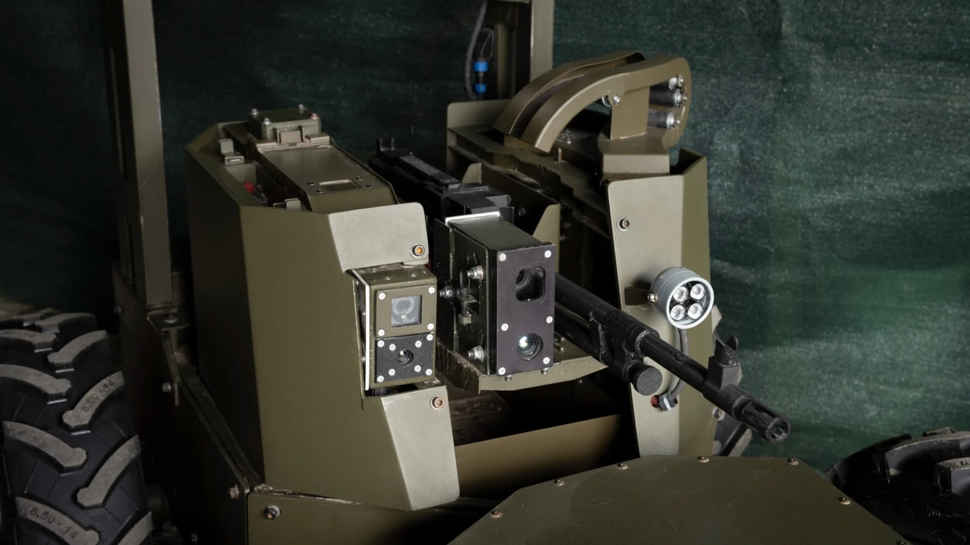 "Predator", UGV Robotics - © UFORCE