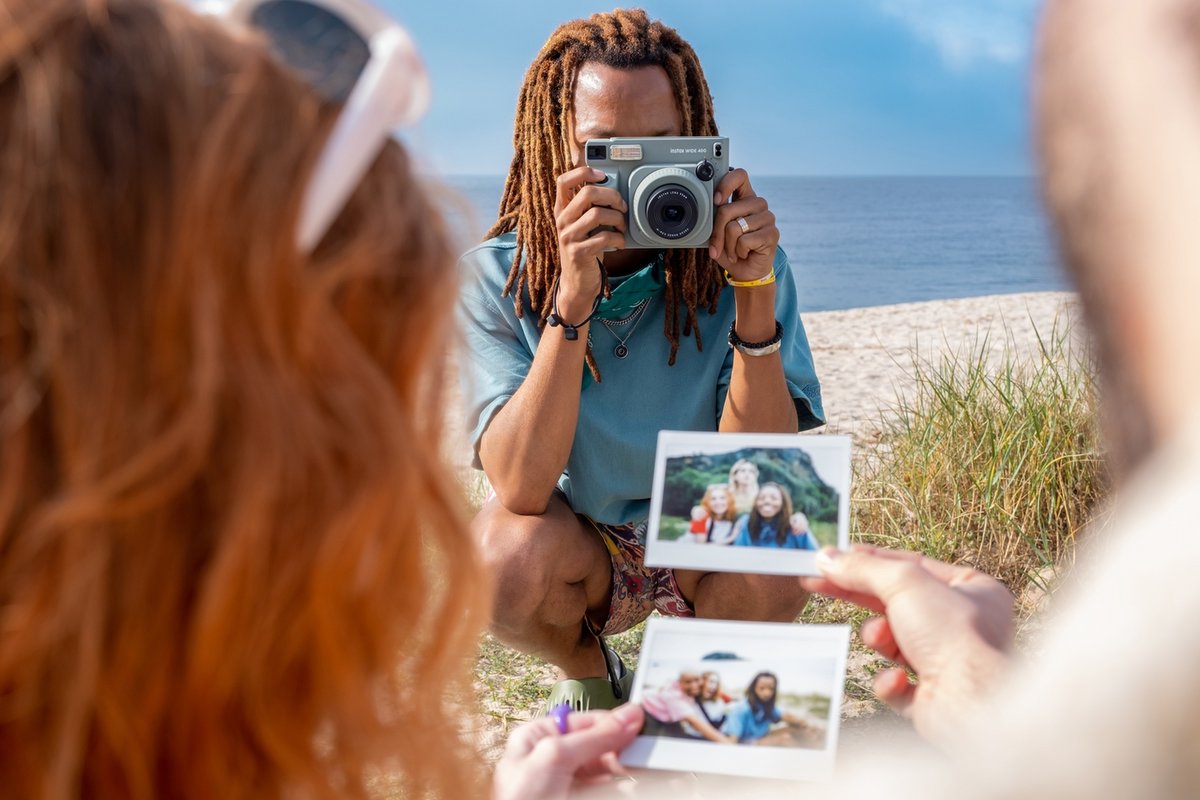 Les photos sont de 62 sur 99 millimètres © instax