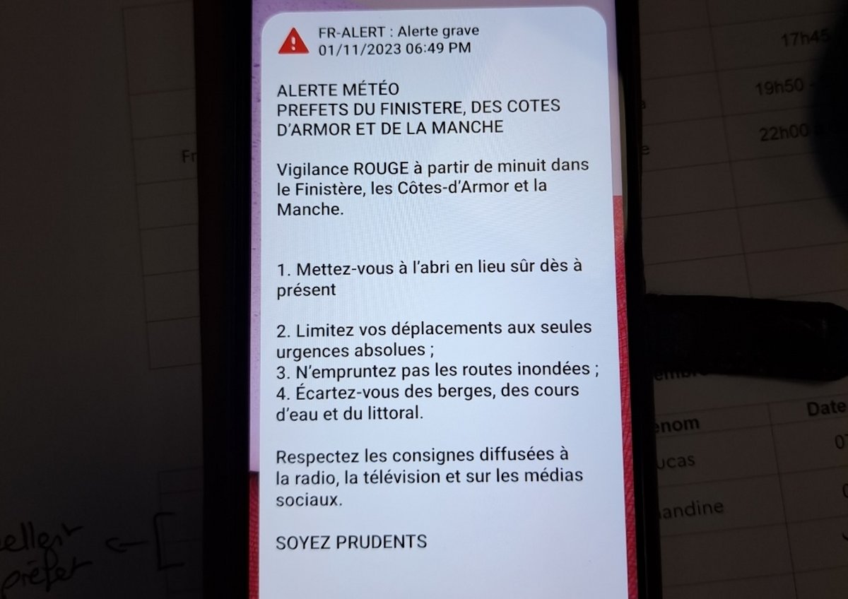  Les Californiens ont reçu une alerte du type de celle que nous avons reçue en France pendant la tempête Ciaran © Préfecture du Finistère