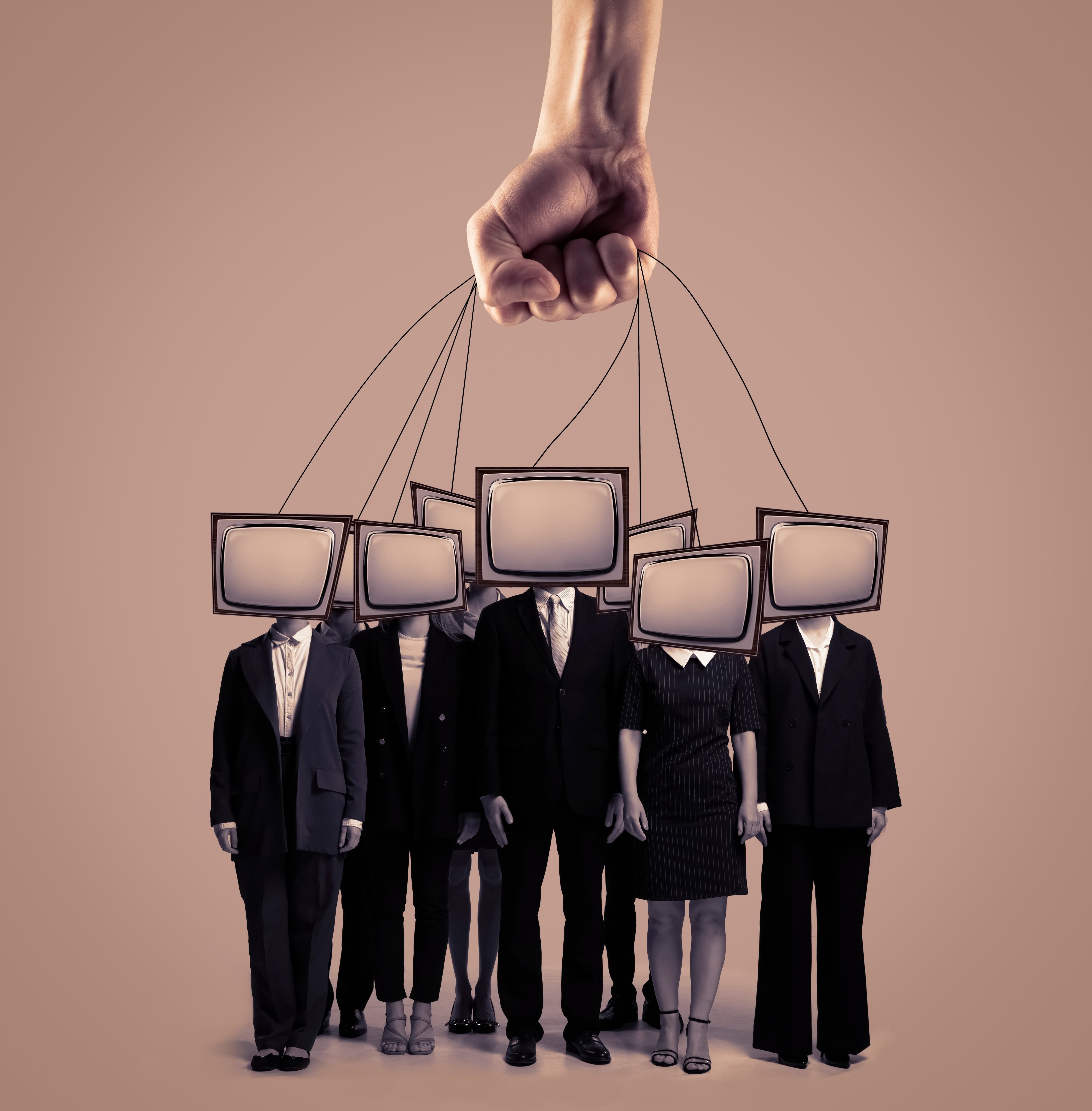  Bientôt tous désinformés ? © Anton Vierietin / Shutterstock