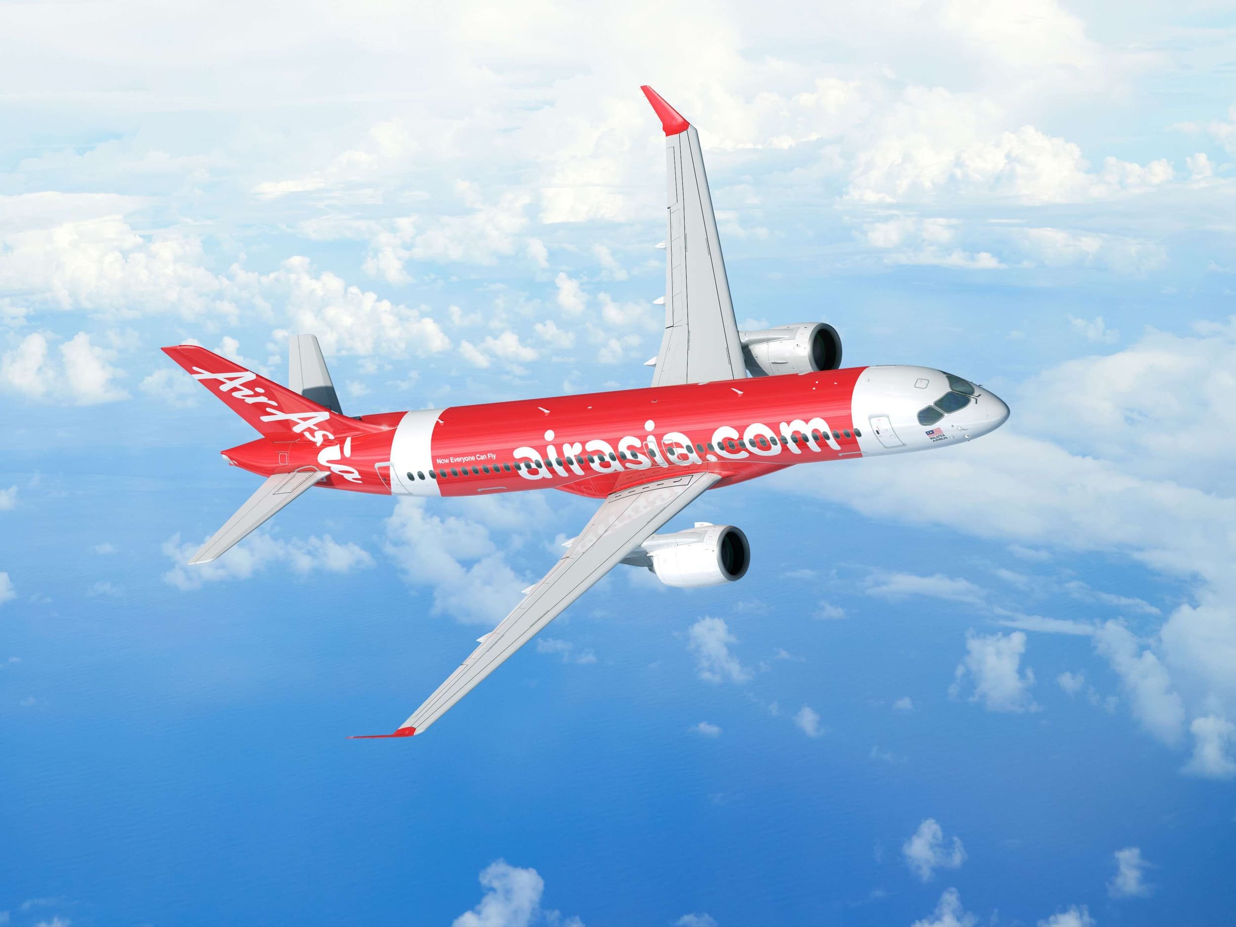 L'Airbus A220-300, aux couleurs de la compagnie AirAsia, qui vient d'en commander 150. © Airbus