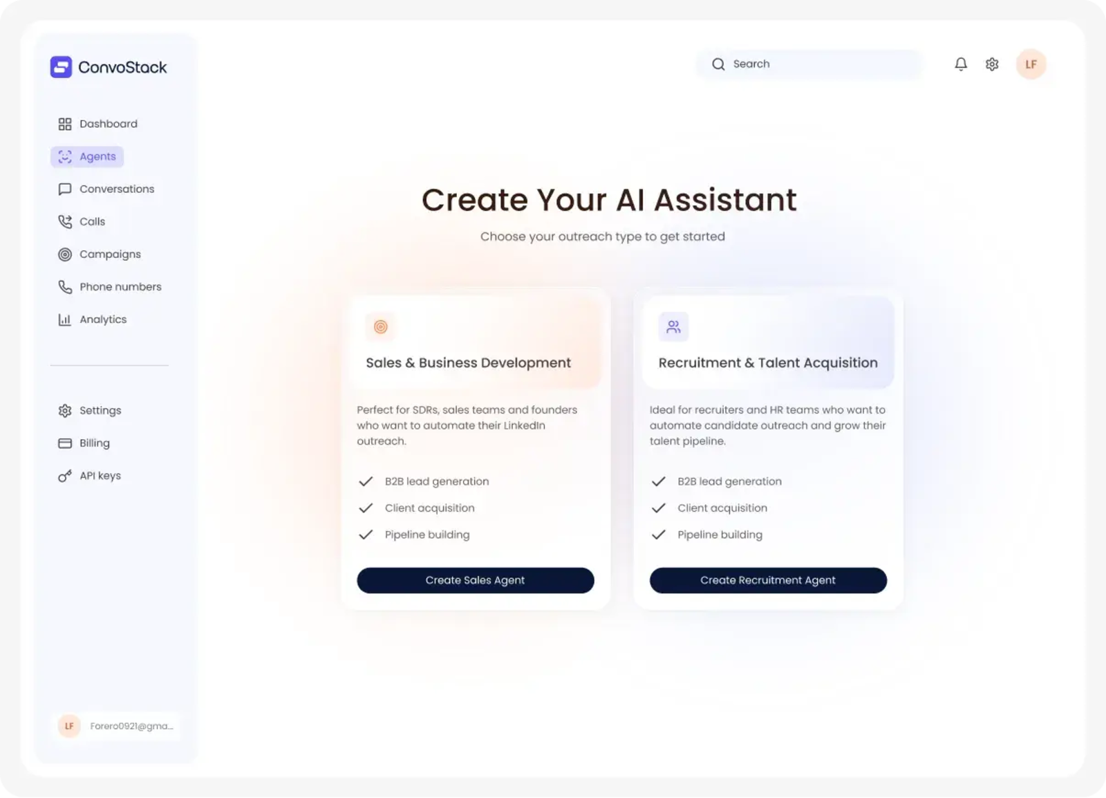 ConvoStack offre une solution web pensée pour les entreprises qui veulent répondre plus vite aux appels, structurer les échanges et suivre l’activité de leurs agents IA depuis un espace centralisé. © ConvoStack