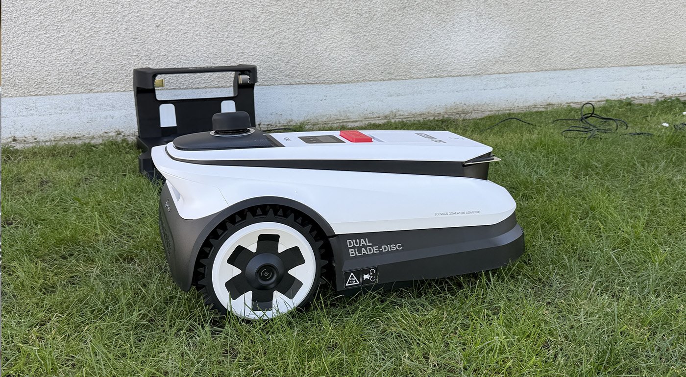 Le Goat A1600 LiDAR Pro surprend par ses innovations. ©Charles Gouin-Peyrot pour Clubic