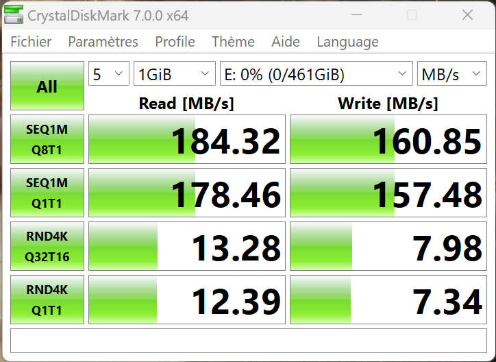 Win 4 vs Steam Deck - microSD Kingston