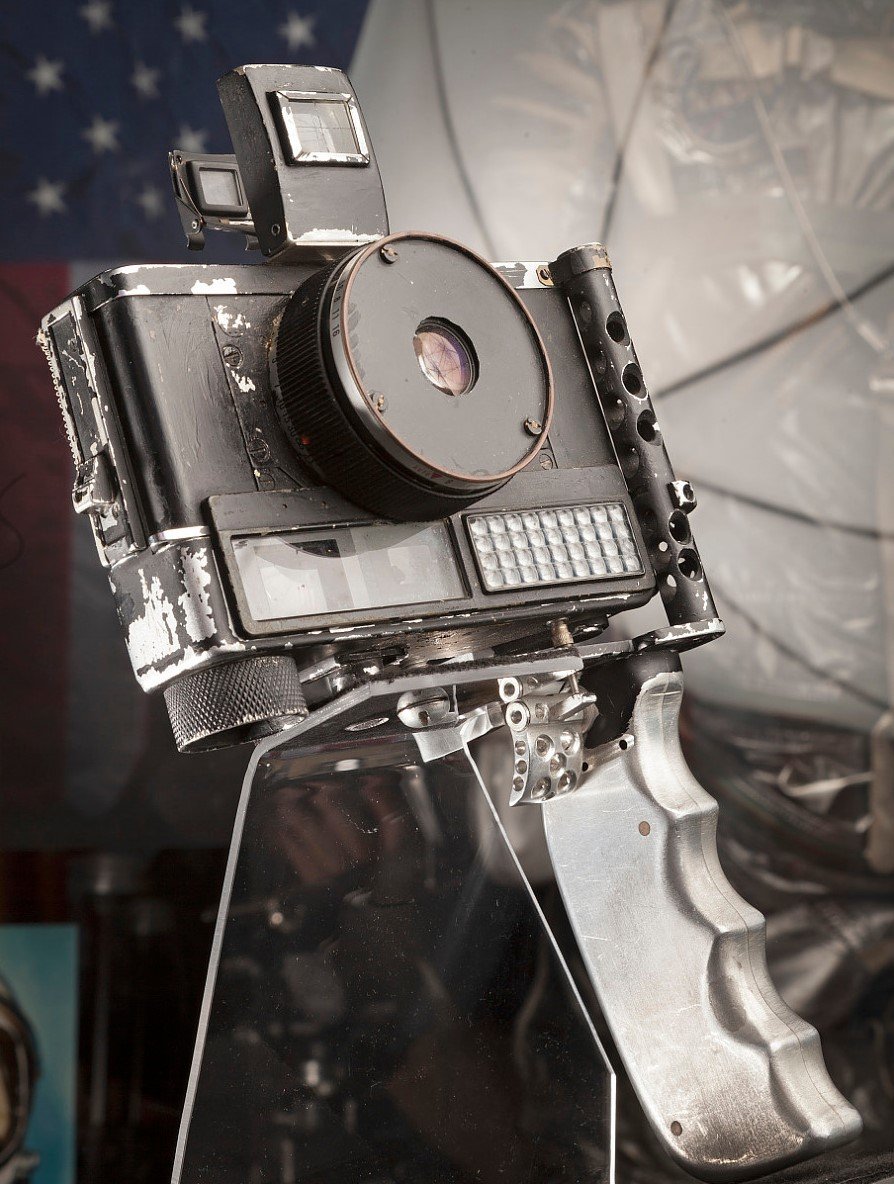 L'appareil Ansco et sa poignée "pistolet" pour photographier la Terre © National Air and Space Museum Smithsonian USA