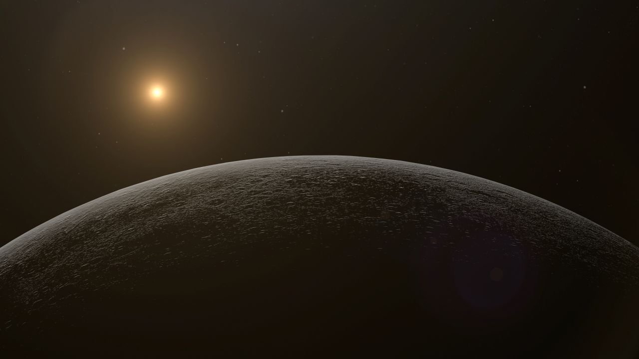 Et si le Soleil ( en tout petit en haut de l'image) était responsable des déformations de la croûte de Mercure (au 1er plan) ? - ©Pzykodegoat / Shutterstock