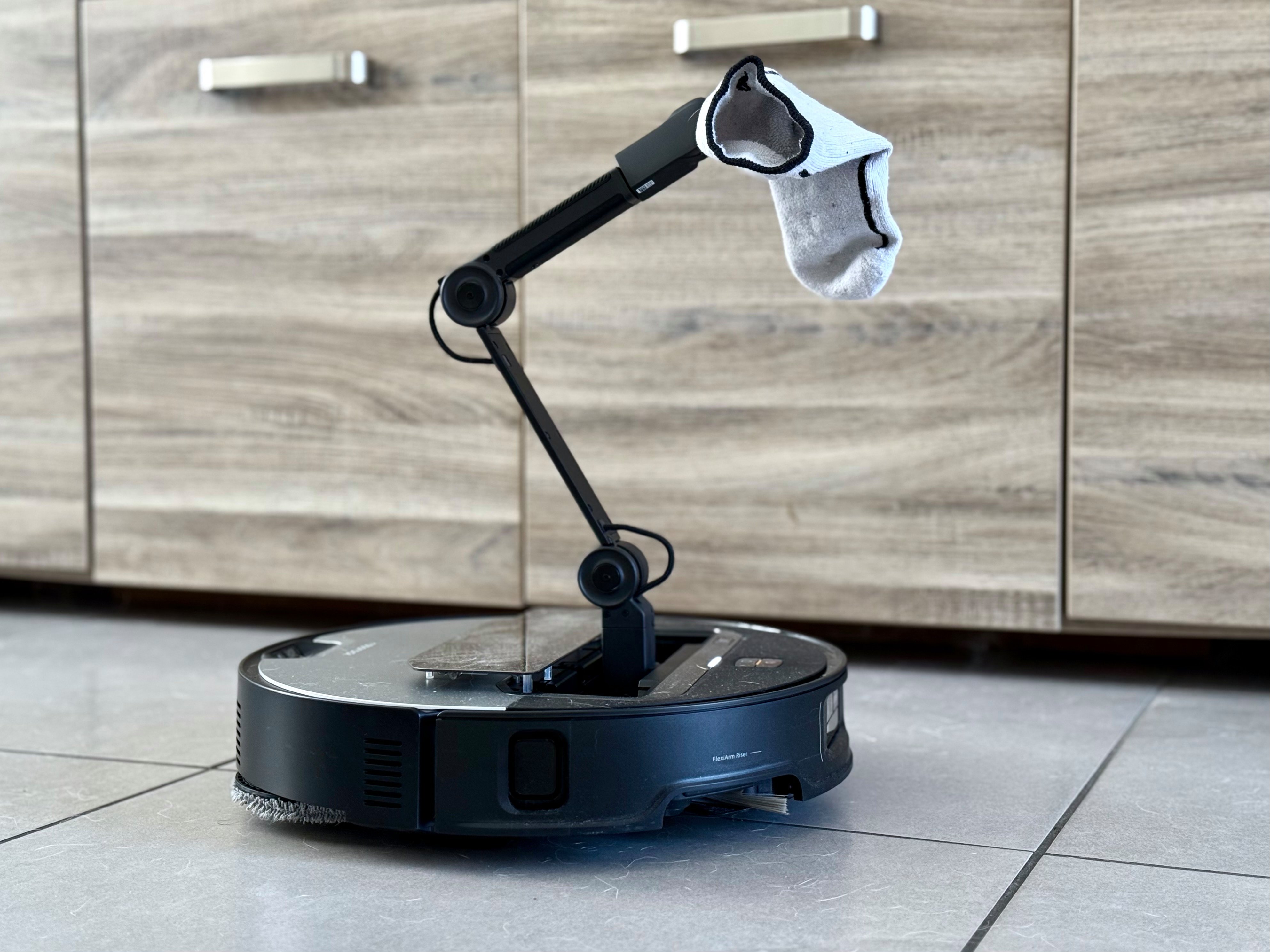 Le Roborock Saros Z70 © Mathieu Grumiaux pour Clubic