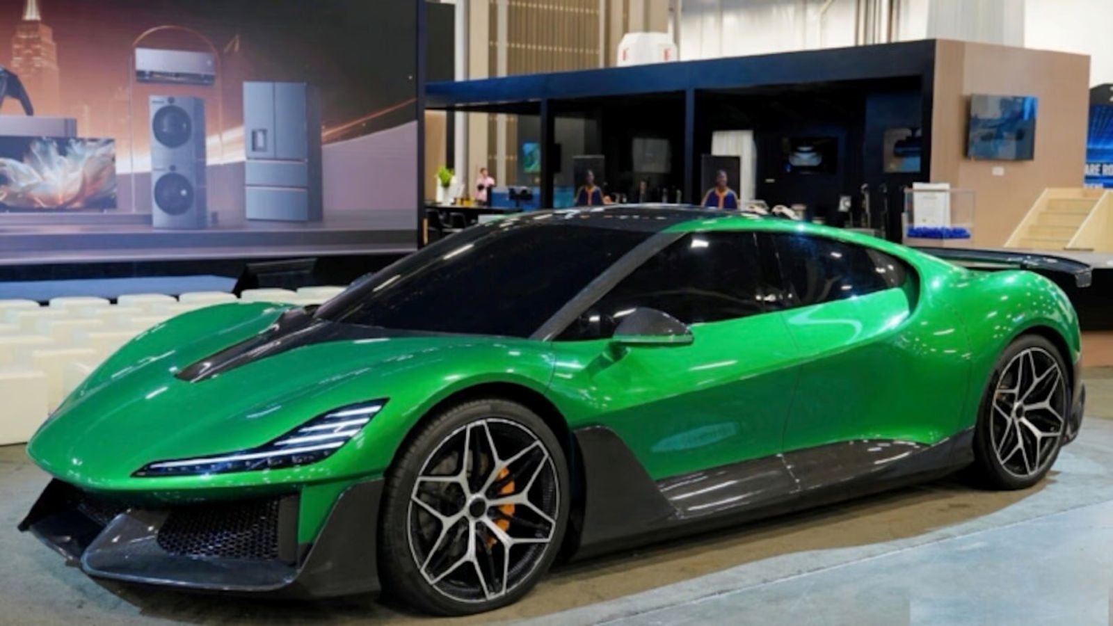 La Nebula NEXT 01 Jet Edition passerait ainsi devant la Rimac Nevera, l'Aspark Owl ou la McMurtry Spéirling Pure - Capture d'écran ©Mélina Loupia pour Clubic