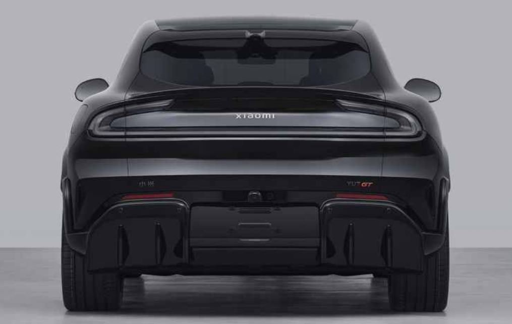 L'arrière, comme l'avant, se veut plus expressif. ©Xiaomi / MIIT