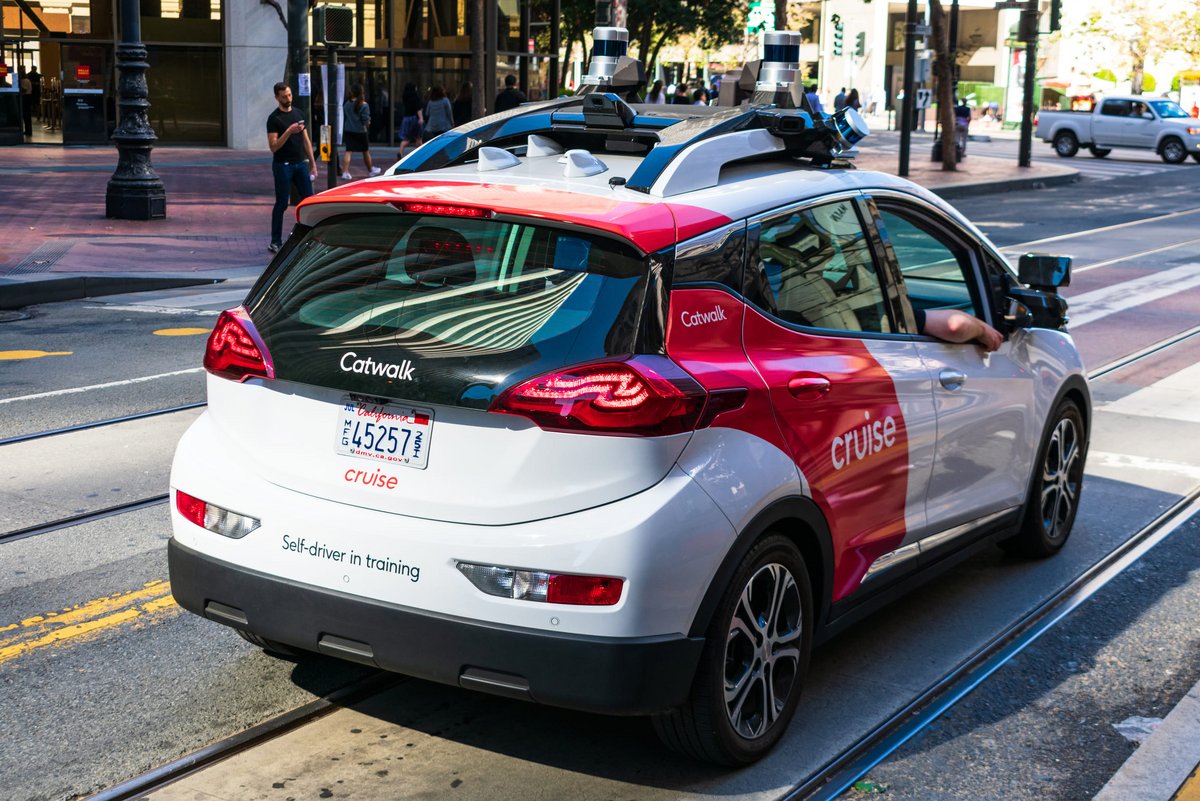 Un véhicule Cruise, la marque de véhicules autonomes de GM © Michael Vi / Shutterstock.com