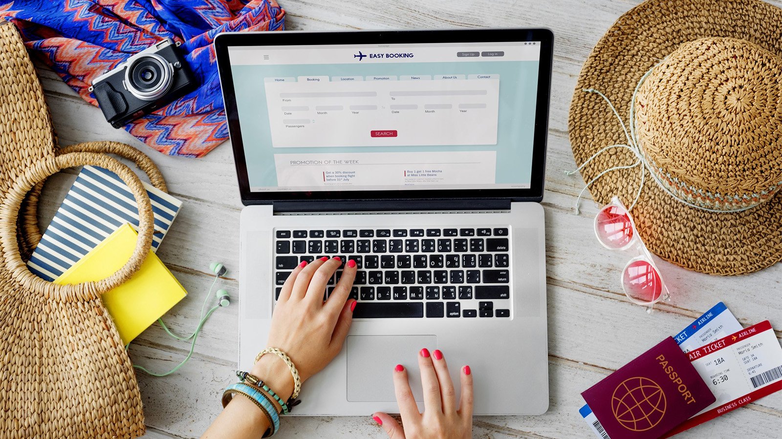 Avec un VPN, vous pouvez réaliser de belles économies sur vos vacances en payant vos billets d'avion moins cher par exemple   - © Shutterstock