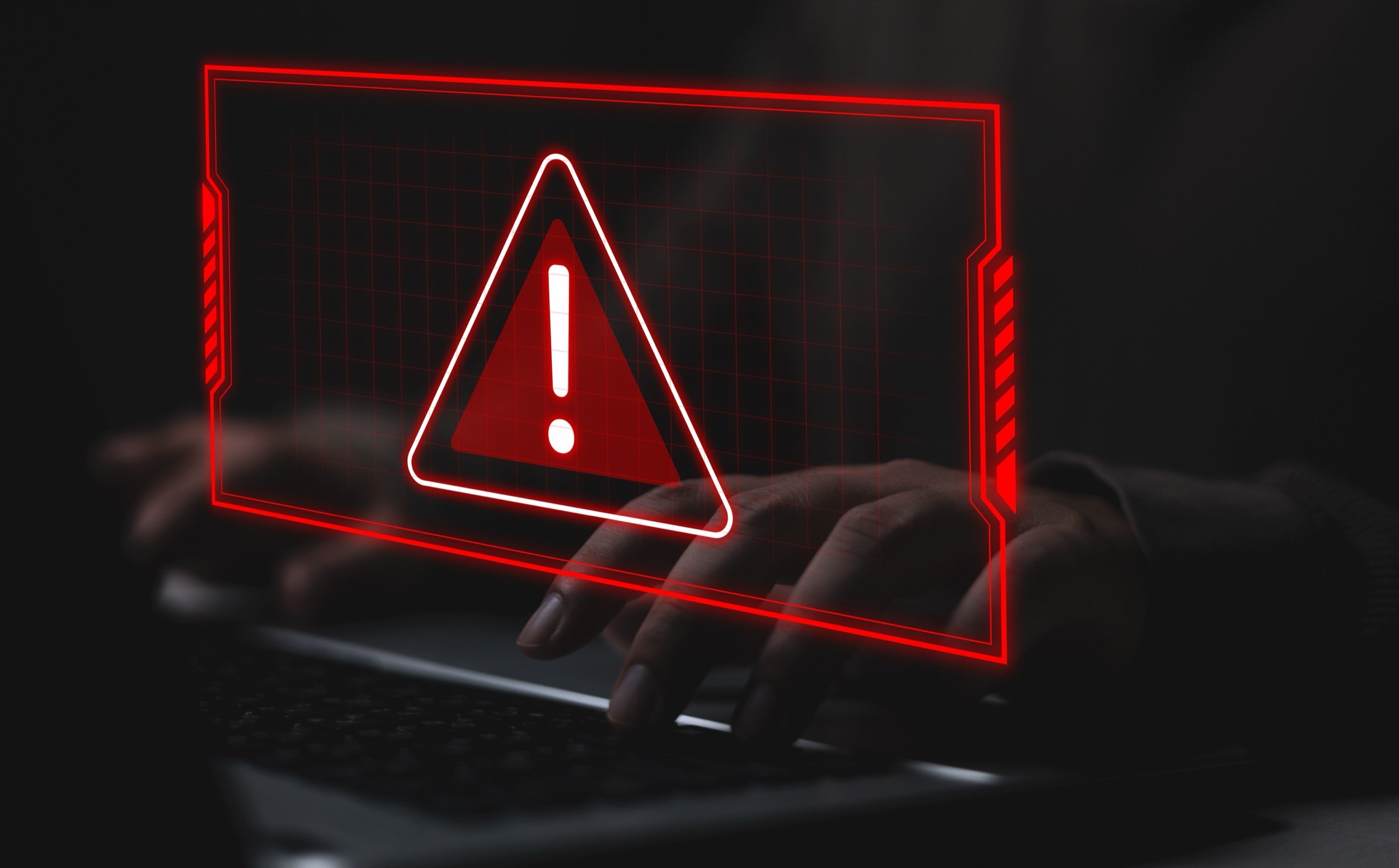 Microsoft corrige en urgence deux failles dans SharePoint, dont une déjà exploitée dans des attaques. © isara design / Shutterstock