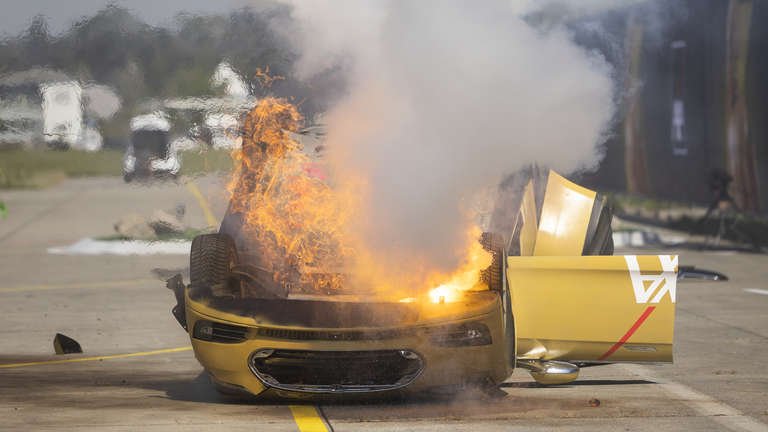 Non, ce n'est pas la batterie de cette Model S qui a pris feu © AXA