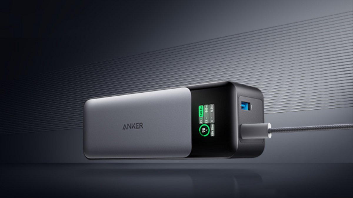 La batterie Anker 737 (24 000 mAh) est à 69,6€ chez Amazon pendant le Black Friday. © Anker