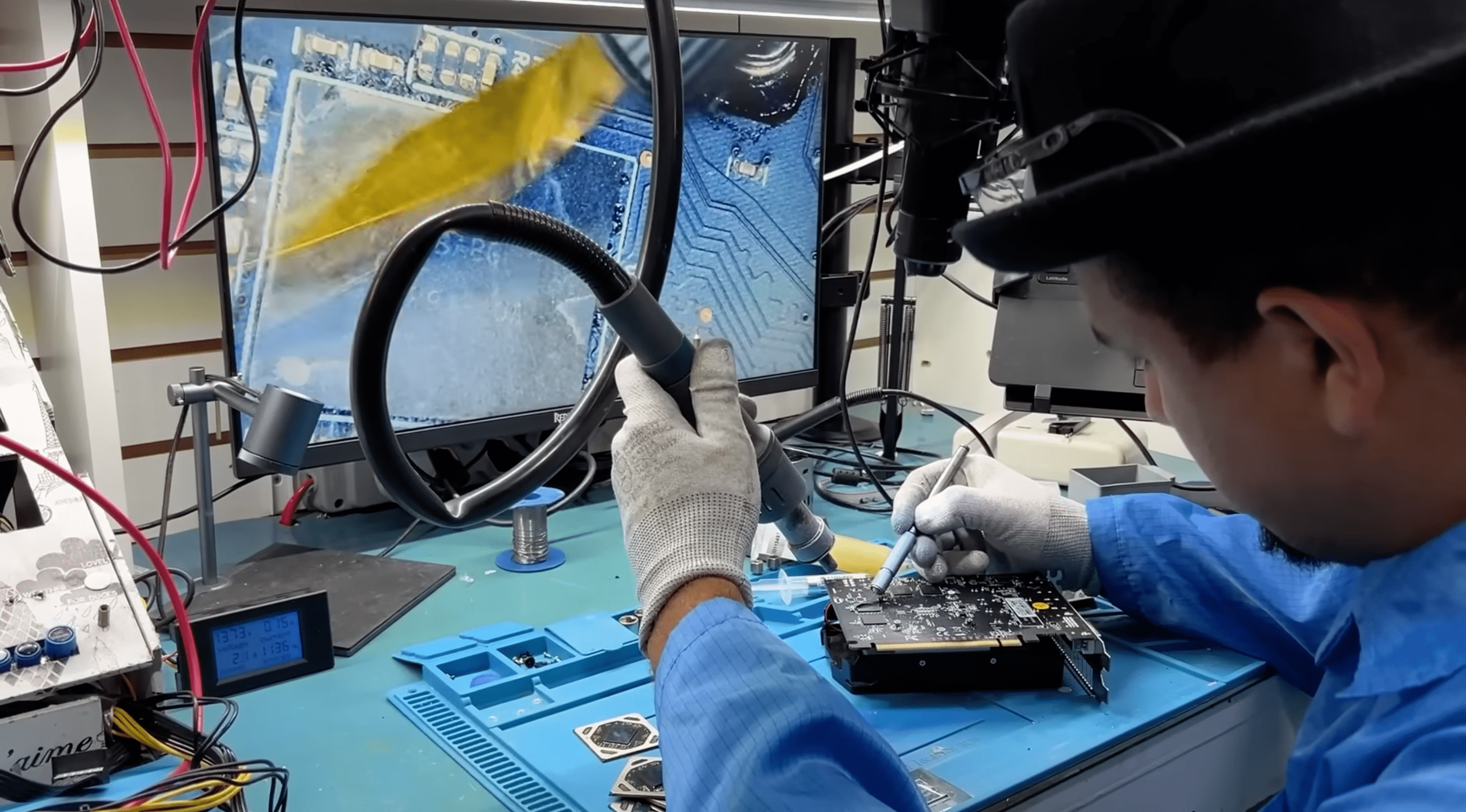 © Iskandar Souza / YouTube