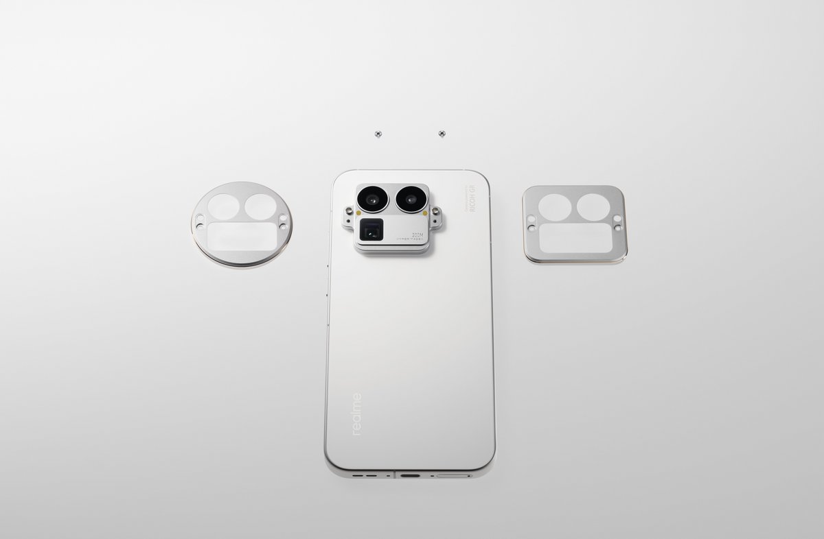 L'îlot d'appareils photo est amovible. © Realme