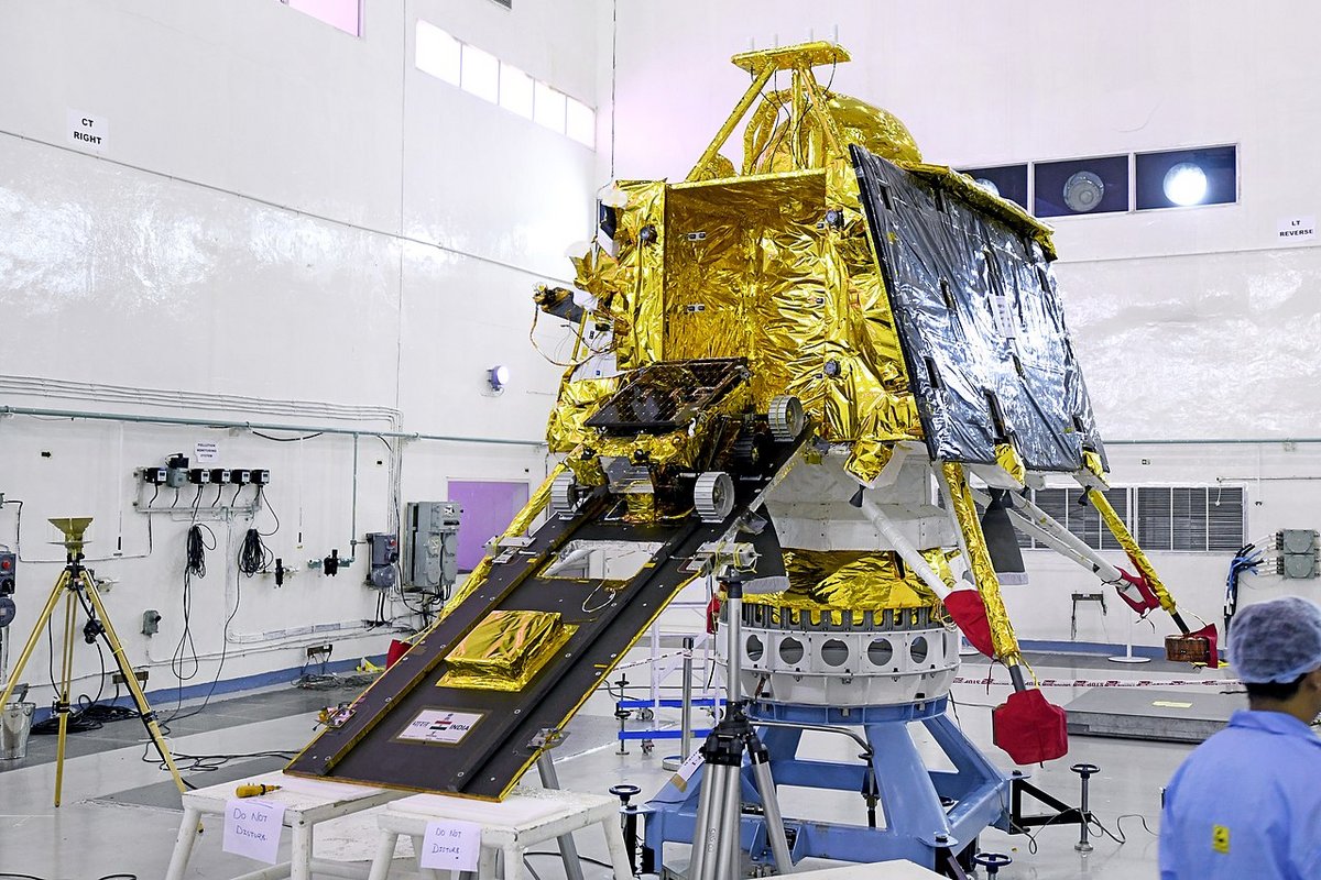 L'atterrisseur lunaire Vikram en préparation au SHAR. Crédits ISRO
