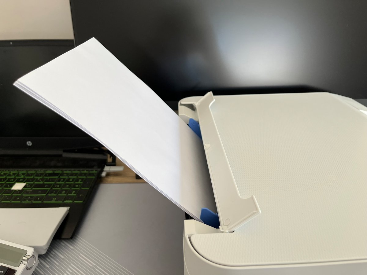 Le bac arrière peut contenir 100 pages : trop peu ?© Vincent Touveneau