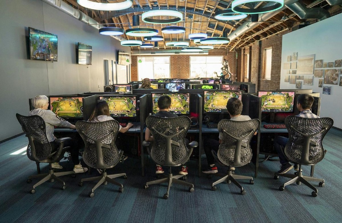 NordVPN convient aux joueurs qui veulent de la vitesse constante avec des options avancées pour jouer en groupe et sécuriser le quotidien. © Riot Games