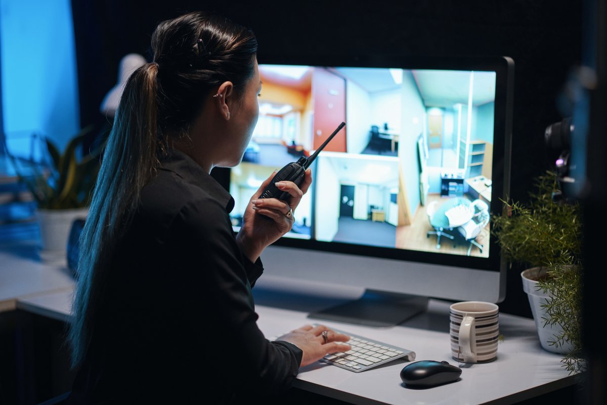 Souscrire à un service de télésurveillance est un gage supplémentaire de sécurité / Crédits : Envato
