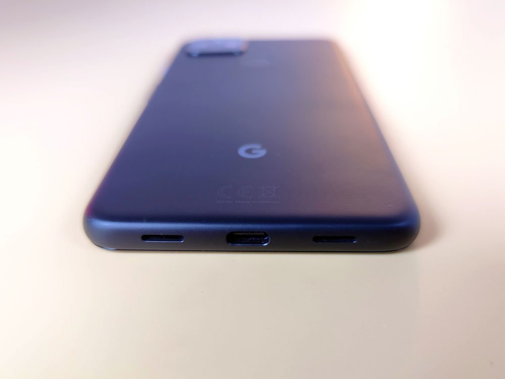 USB-C Google Pixel 4a 5G