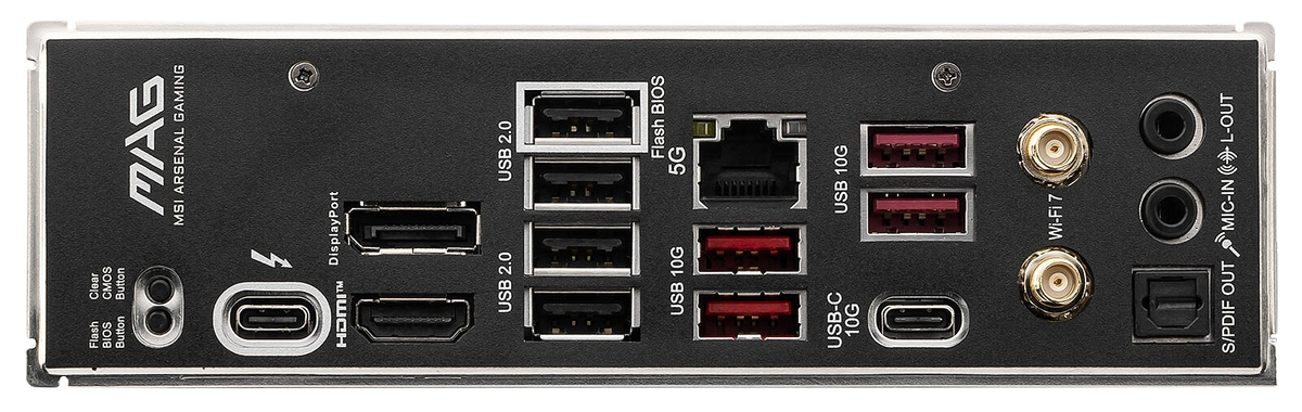 La plaque d'I/O est riche et dotée d'une connectique très moderne. ©Nerces pour Clubic