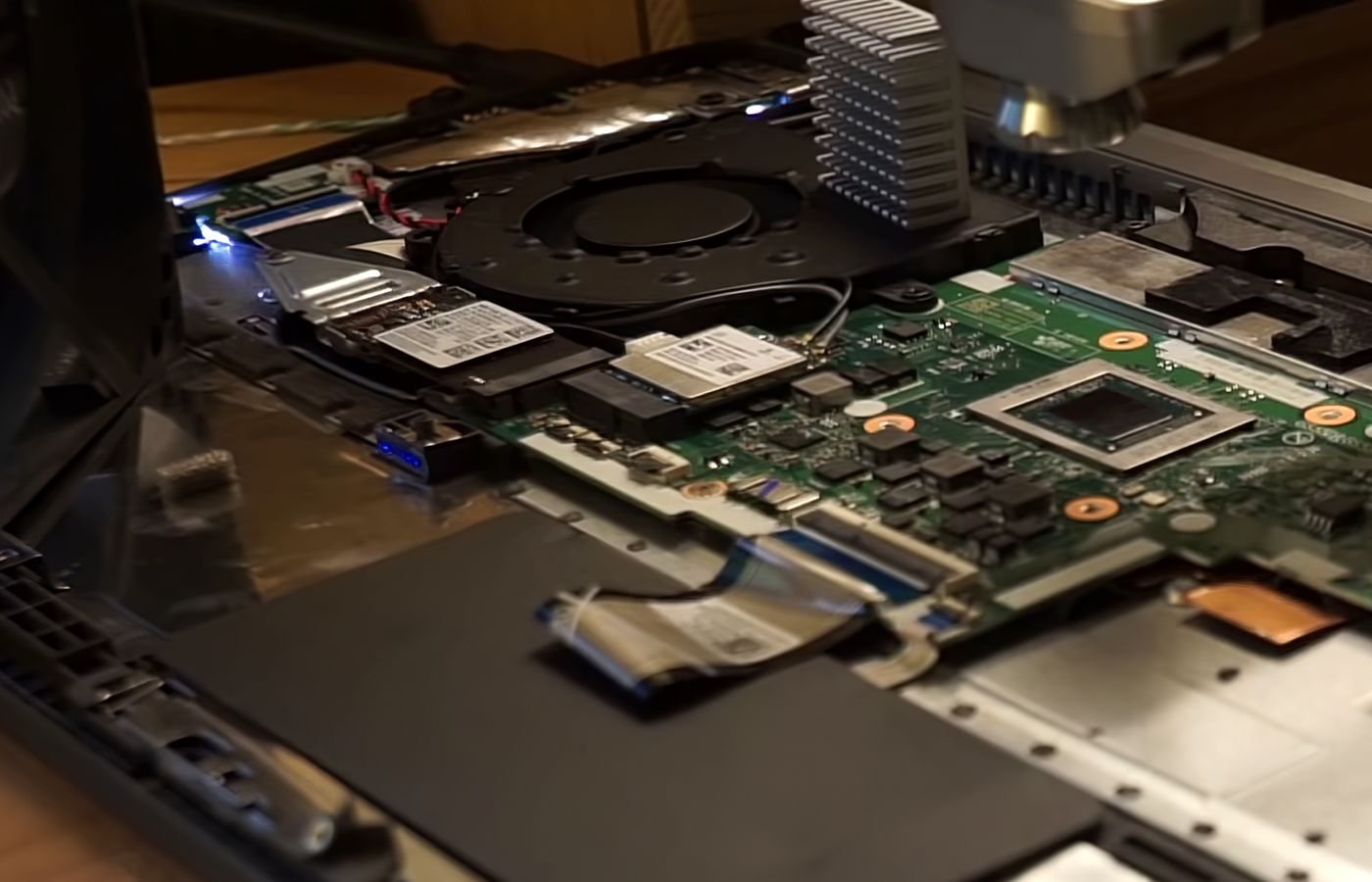 AMD Ryzen 3 4300U sans refroidisseur