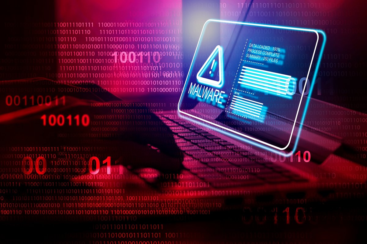 Tel un phénix, le malware Bumblebee refait surface après cinq mois de pause forcée © janews / Shutterstock