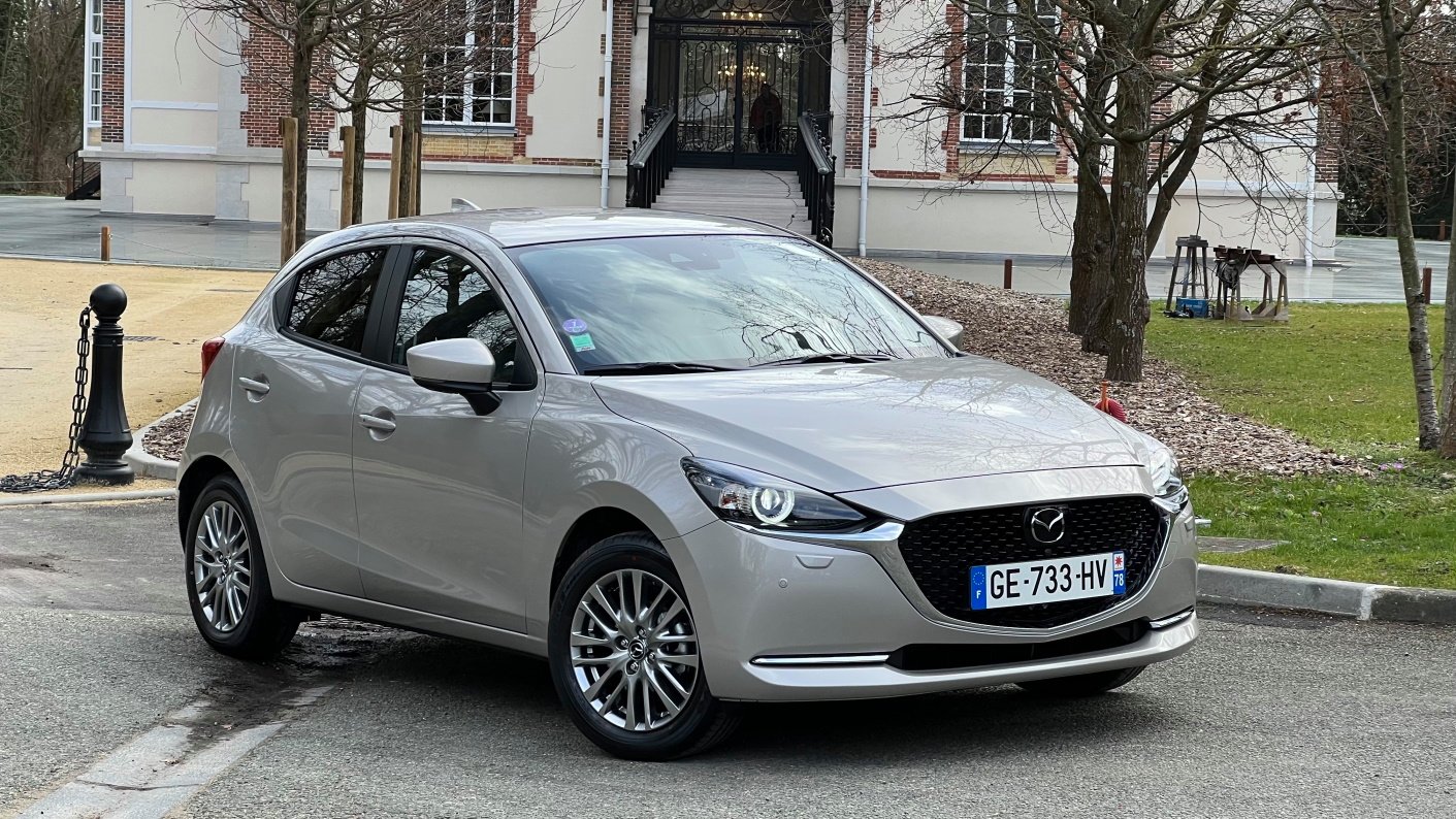 Mazda 2 MHEV