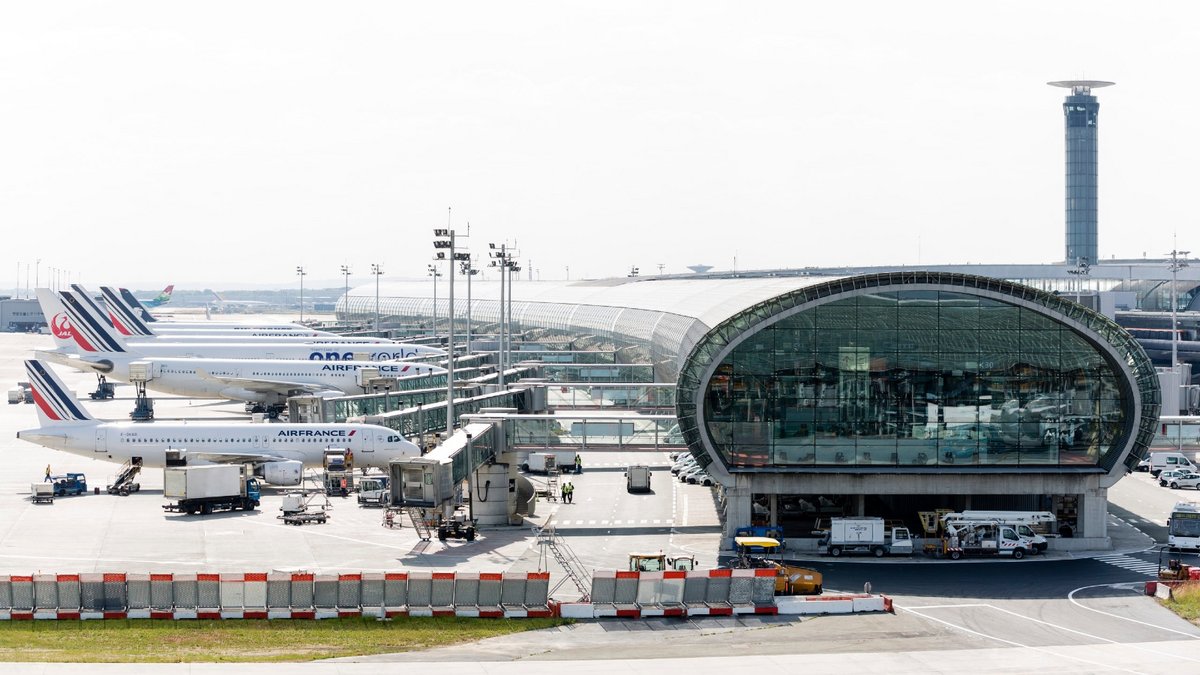 Hall K Terminal 2 Aéroport Paris-CDG (© Groupe ADP)