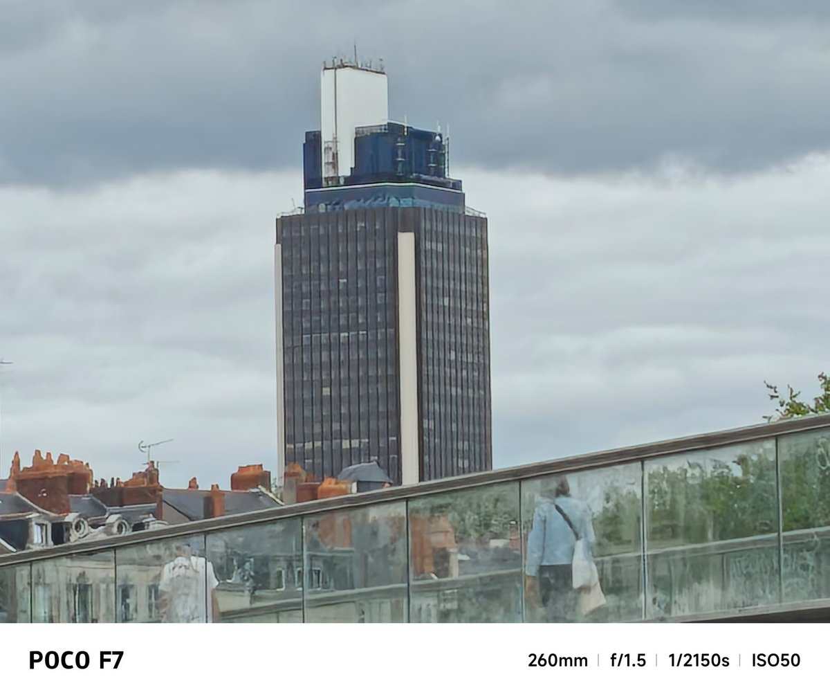 Test POCO F7 zoom
