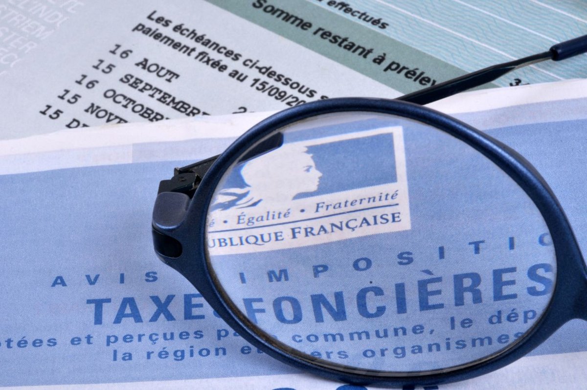 Cette année, Le montant moyen de la taxe foncière augmente de 1,7 % par rapport à 2024 - ©RVillalon / Shutterstock