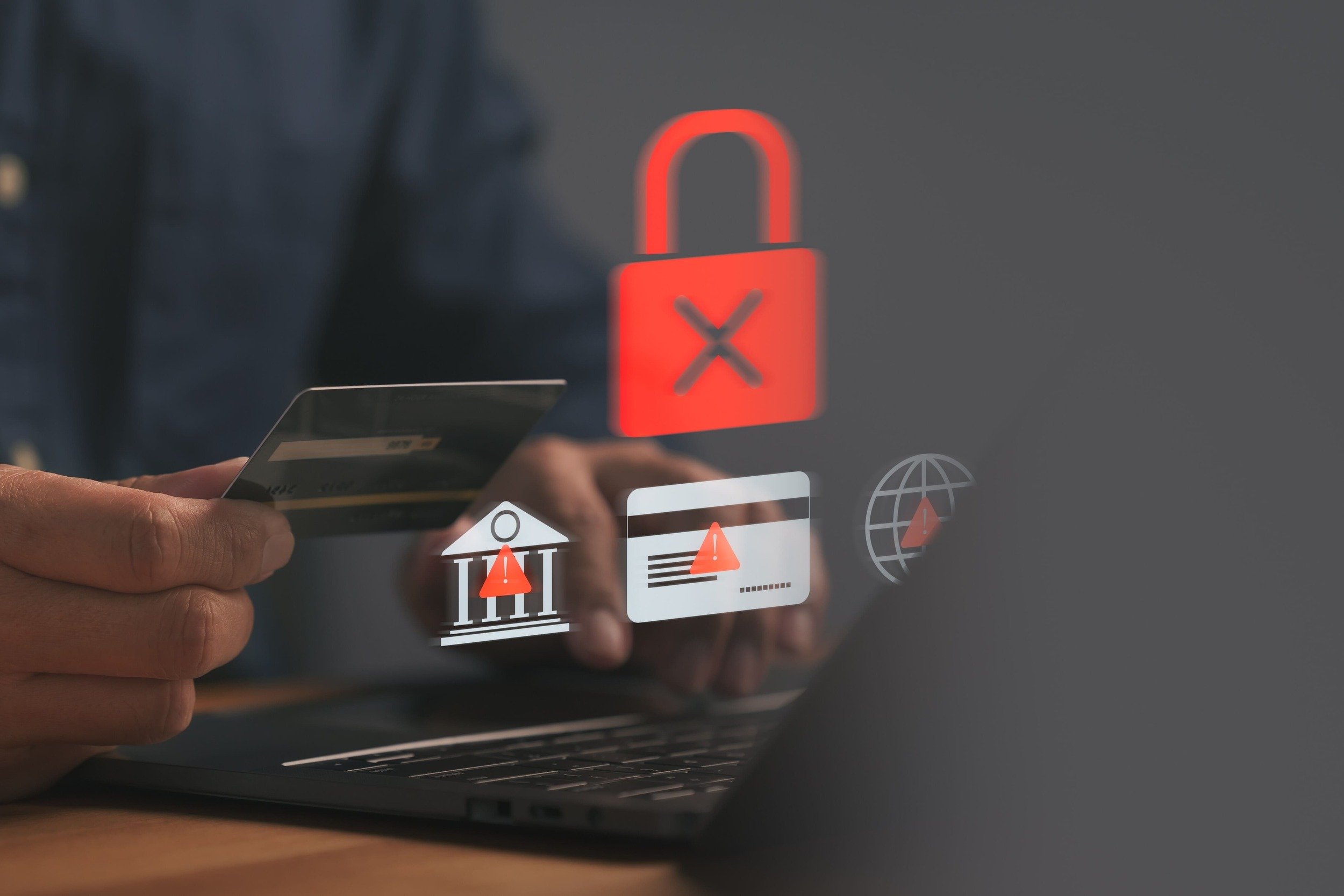 La France connaît un nouveau scandale cyber, avec l'accès illégitime au FICOBA. © ParinPix / Shutterstock