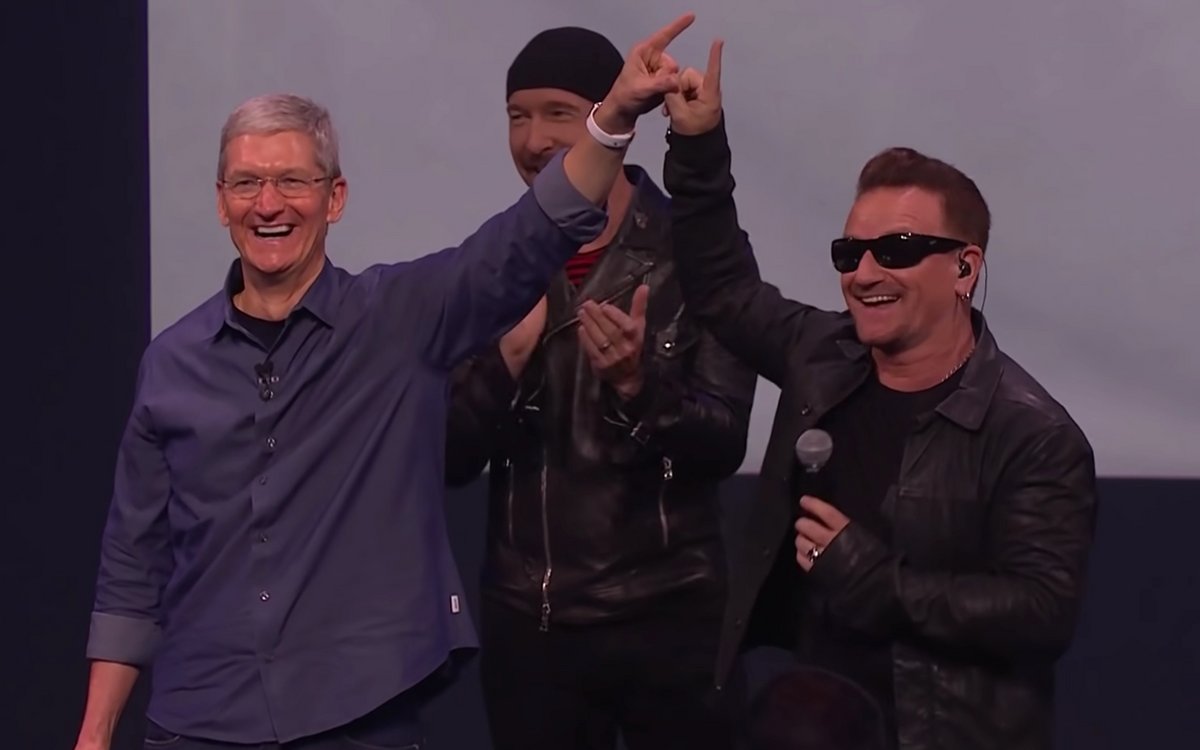 Tim Cook et Bono © Apple