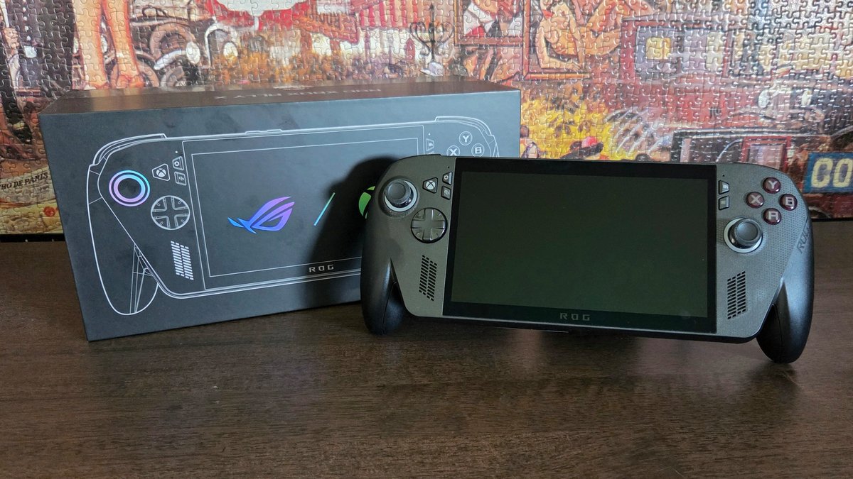 Des différences notables, mais la ROG Xbox Ally X s'inspire logiquement de la ROG Ally X. ©Nerces pour Clubic