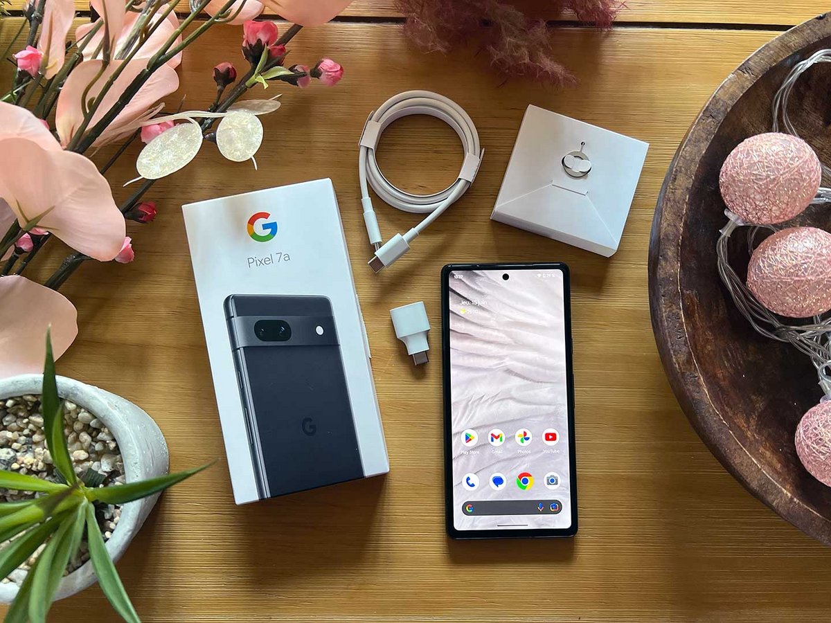 Le Pixel 7a fait partie des smartphones les plus "abordables" de chez Google © Nicolas Lafarge pour Clubic