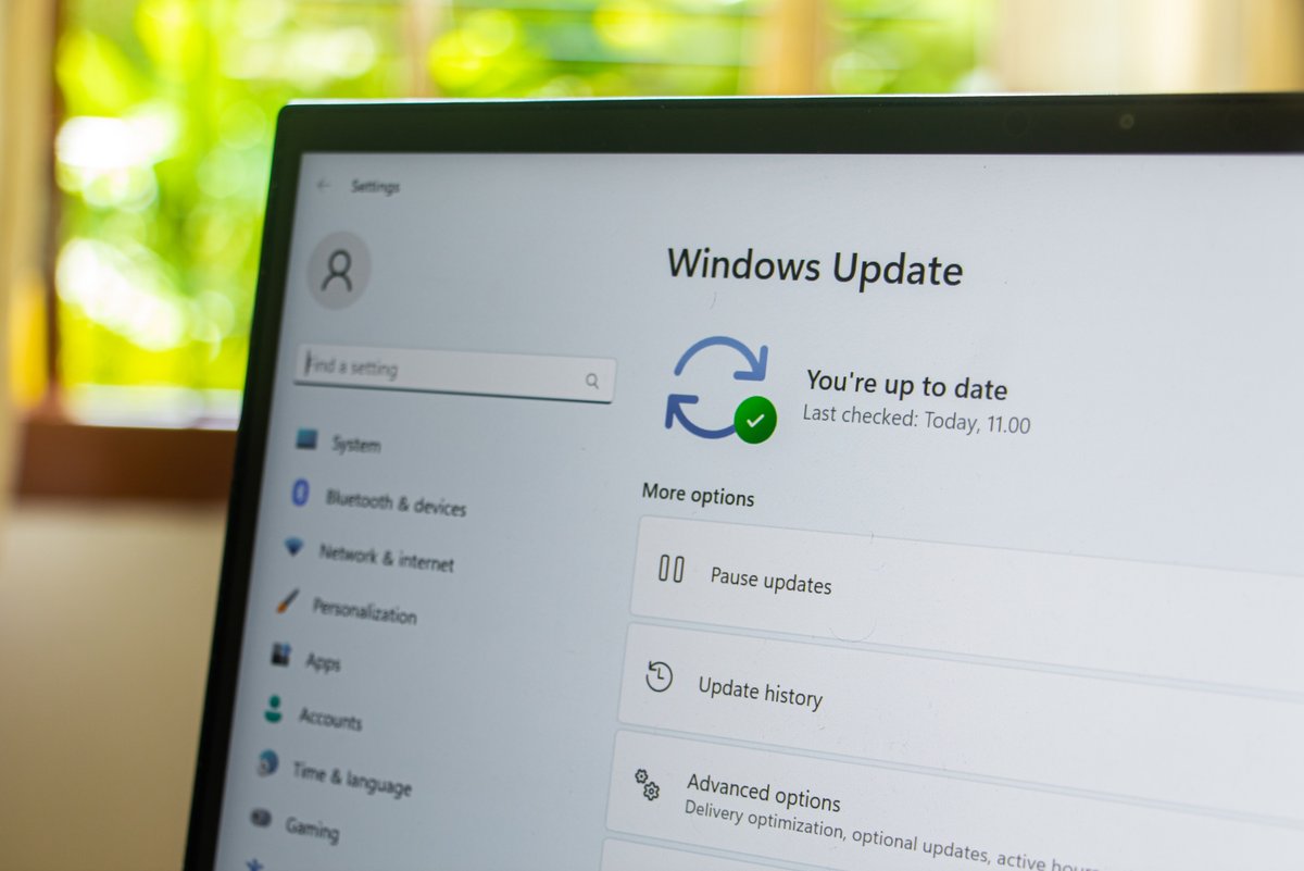 Windows Update reste le canal le plus sûr pour recevoir les dernières mises à jour de l'OS © willi Lumintang / Shutterstock