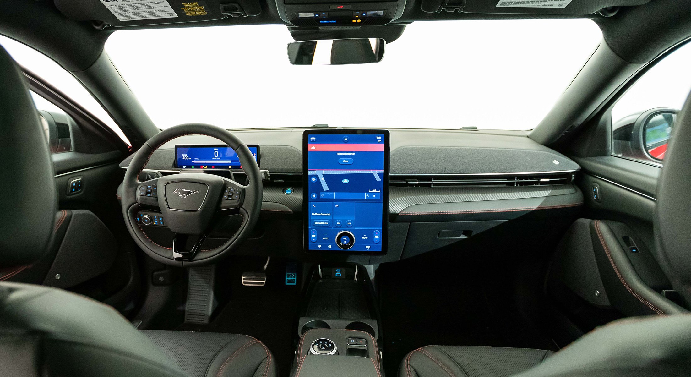 © Guillaume Ombreux - L'intérieur du Mustang Mach-e