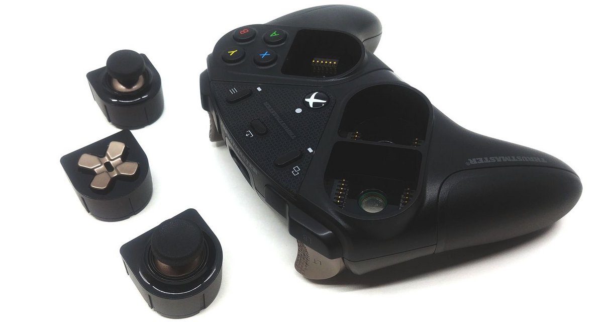 Photo de la Thrustmaster eSwap X Pro prise lors de notre test  © Clubic