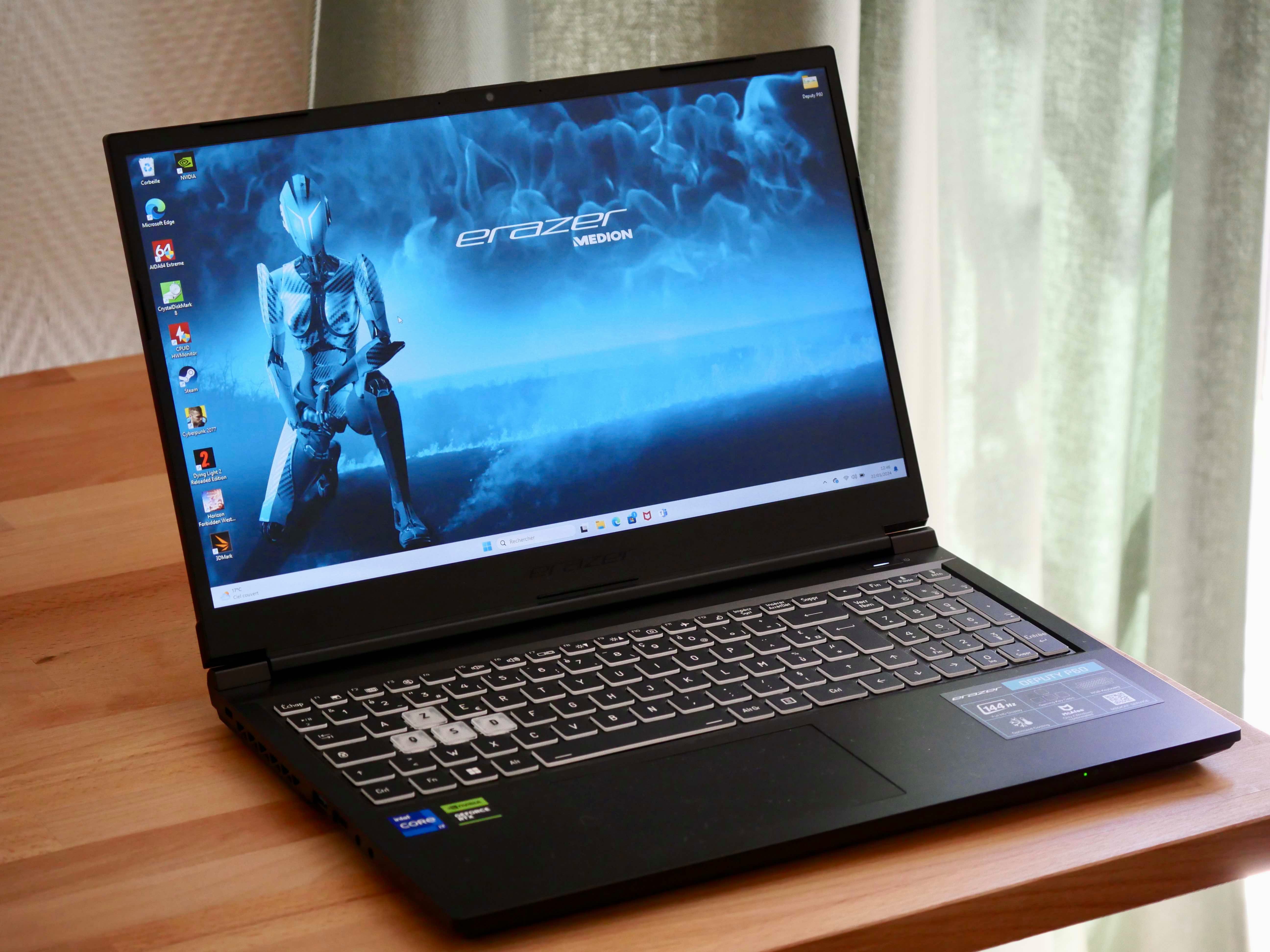 Voici le Medion Erazer Deputy P60 © Nathan Le Gohlisse pour Clubic
