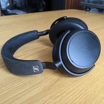 Sennheiser Momentum 4 Wireless