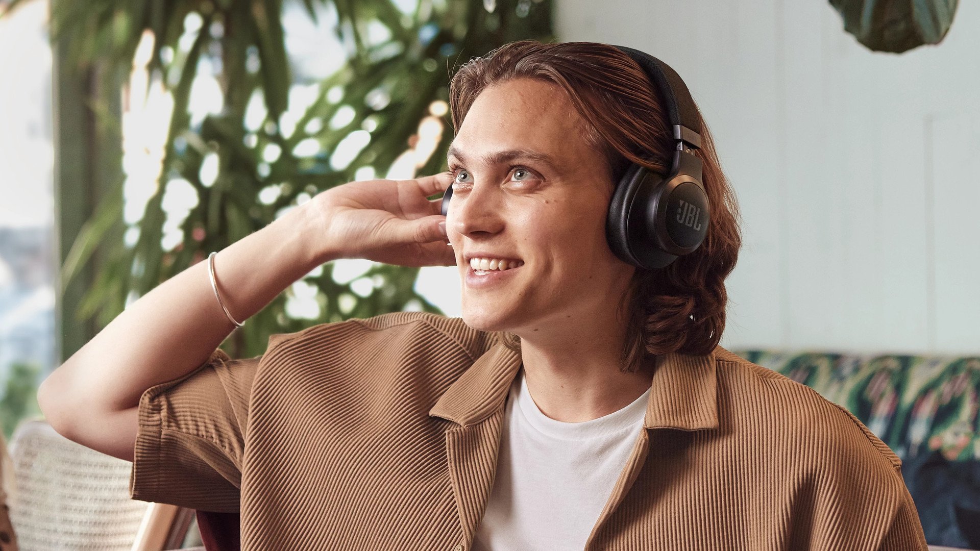 Autonomie record et réduction de bruit : le casque JBL Live 775 NC en promo à 99,99 € © JBL