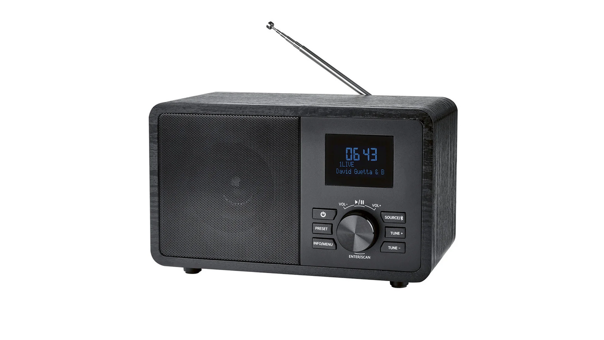  La radio Bluetooth DAB+ Silvercrest est idéale pour profiter des chaînes de la RNT à tout petit prix. © Lidl