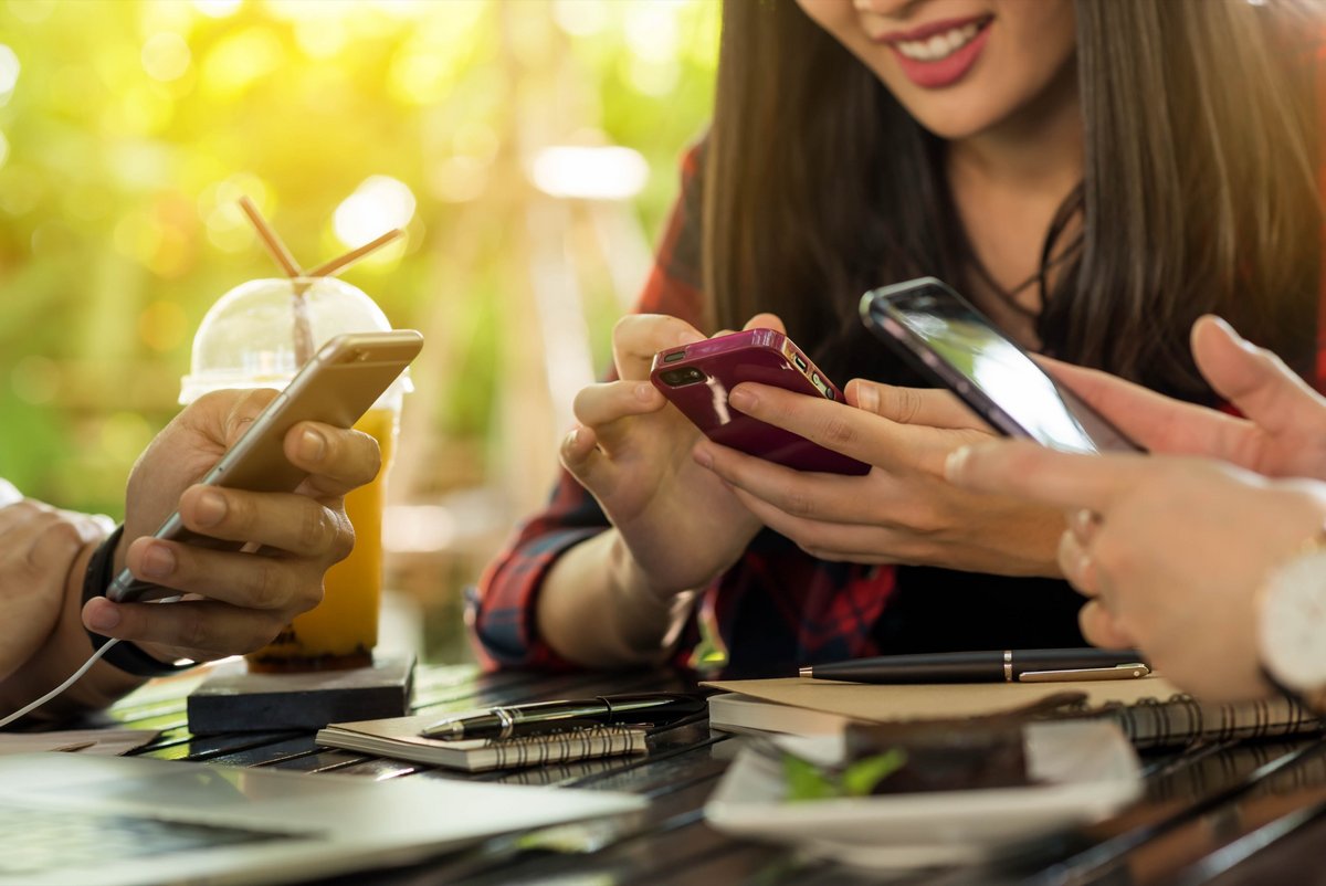 Quand on vit en coloc, le secret le moins bien gardé concerne le mot de passe Wi-Fi. © Vasin Lee / Shutterstock