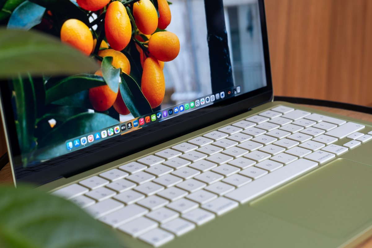 Apple MacBook Neo
