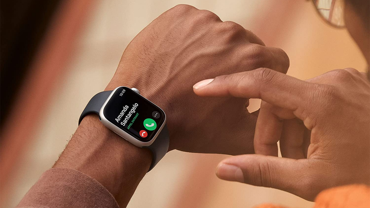 La montre connectée Apple Watch Series 8