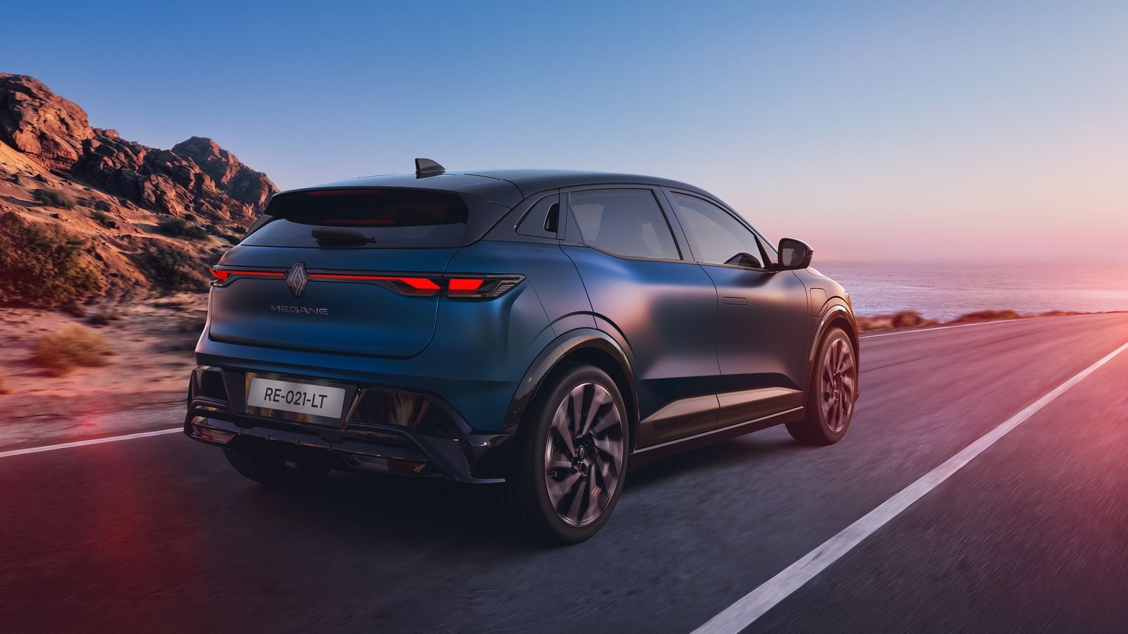 Renault Mégane E-Tech 2026 : restylée, jusqu’à 500 km d’autonomie, tout ...