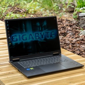 Gigabyte Gaming 16 (2025)