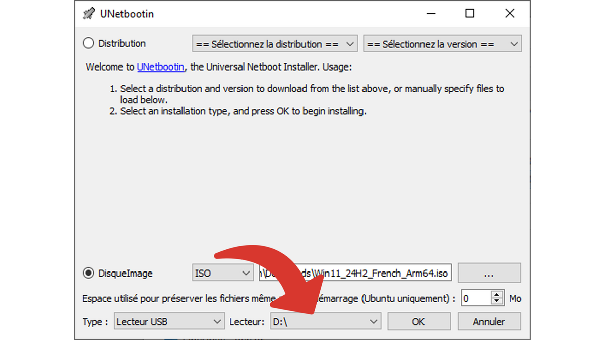 Choisir la clé USB qui va être formatée pour être bootable © Clubic